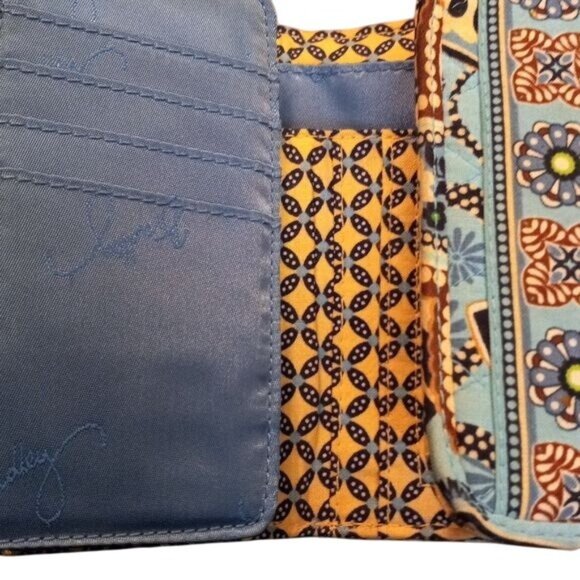 Vera Bradley Wallet Bali Blue Floral Paisley Quilted Tri Fold Summer 2009 - Picture 3 of 7